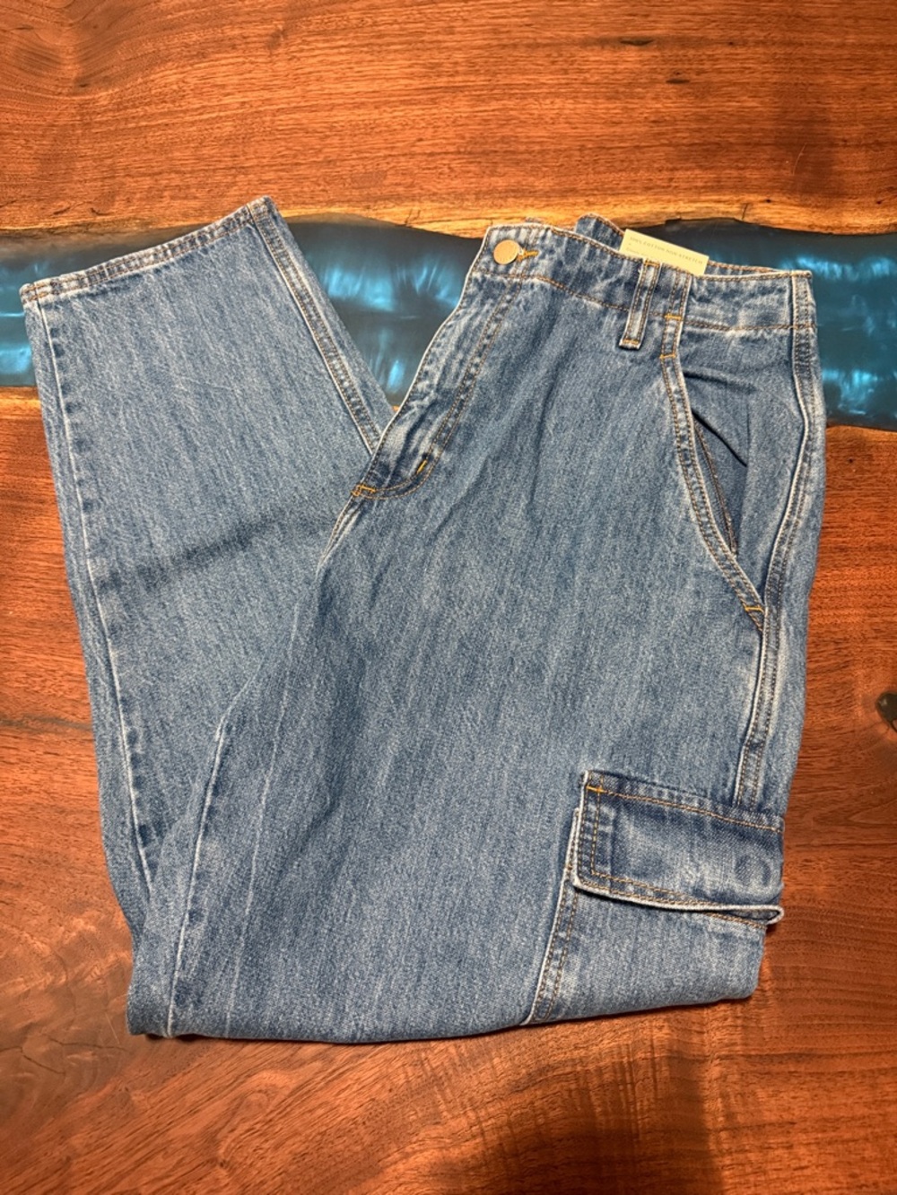 Universal Thread Women's Relaxed Denim Jeans in Light Blue